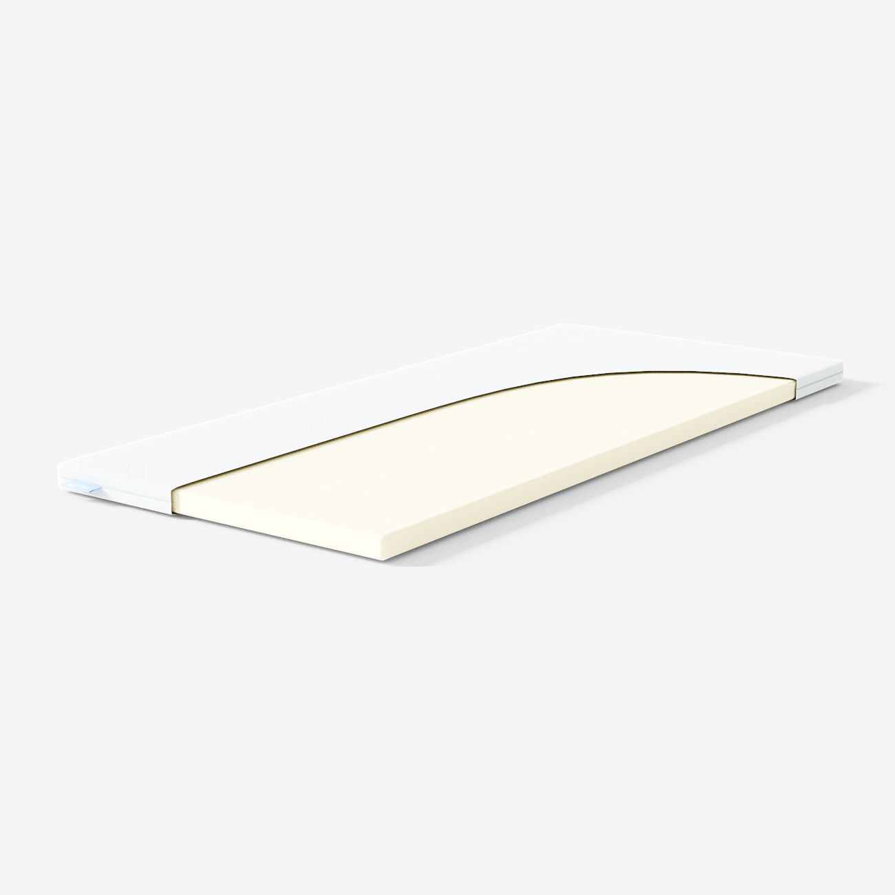 Eine rechteckige Matratzenauflage mit einem weißen Bezug, der teilweise abgezogen wurde und eine Schicht cremefarbenen Schaumstoffs im Inneren zum Vorschein bringt, dargestellt auf einem schlichten weißen Hintergrund.